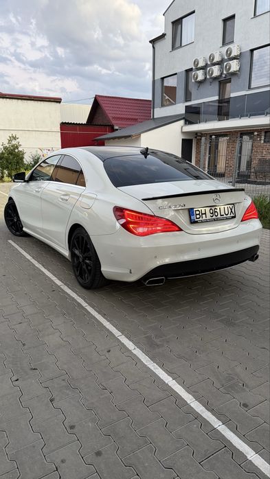 Vand Mercedes Benz CLA 220