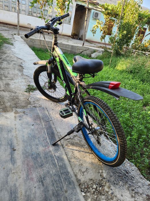 Arzon narxda Velik velosipet kichkina