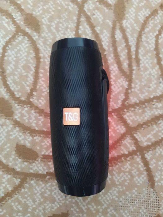 Продам колонку для телефона