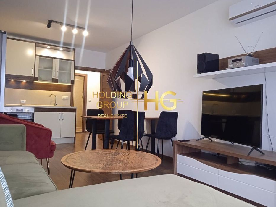 Продава се Двустаен апартамент в Варна, Бриз - 89 кв.м за 2315 €/кв.м - Снимка #5