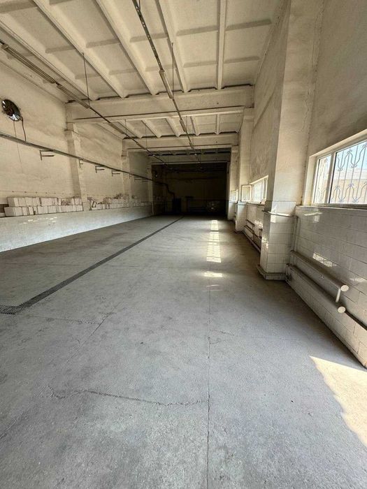 Аренда Склада - 1052м2  | Бектемирское шоссе, вдоль дороги