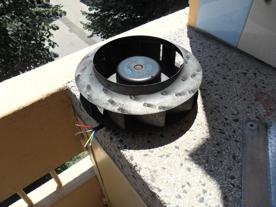 Вентилатор от климатична инсталация 12 волта