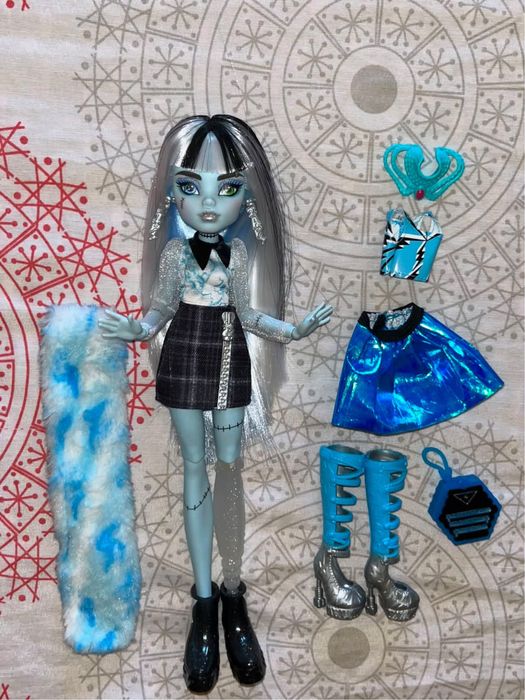 Кукла Monster High