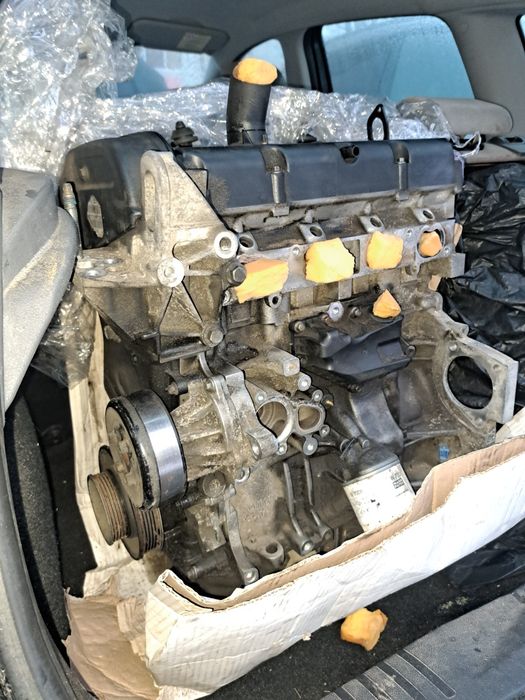 Vând motor Ford Fiesta