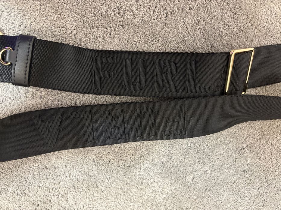 Furla клъч/чанта с презрамка