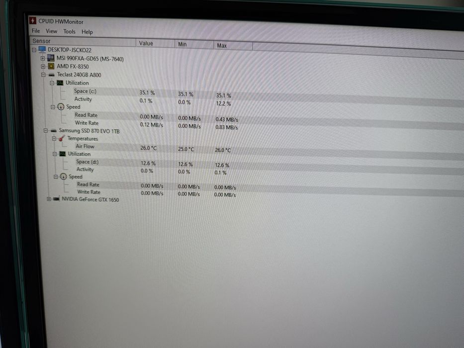 Компютър и монитори