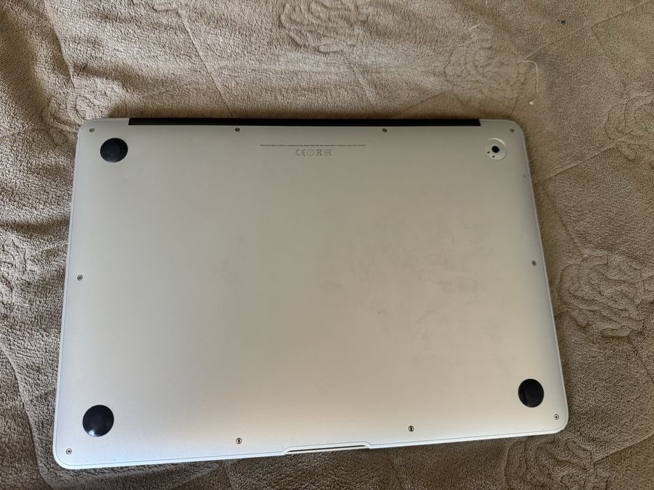 Macbook Air13, 2015 года