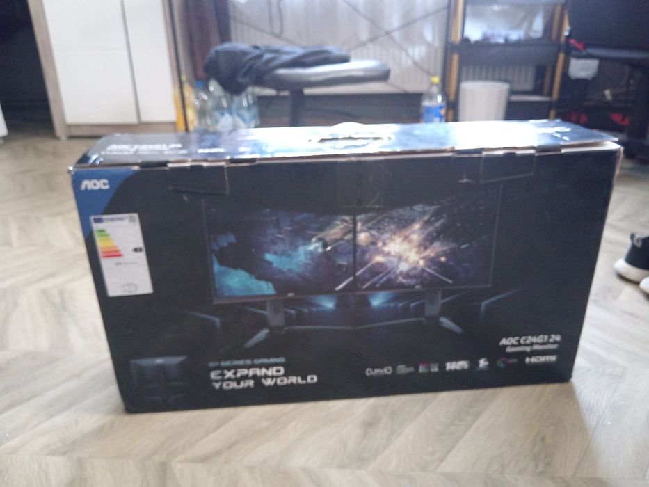 Monitor AOC C24g1 pentru piese, ecran deteriorat