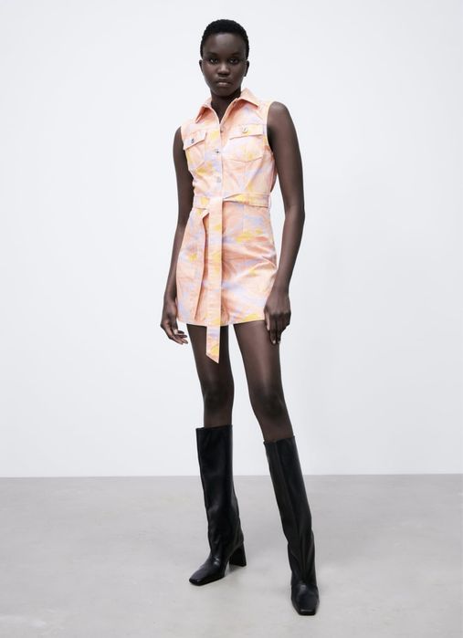 Щампова рокля от деним