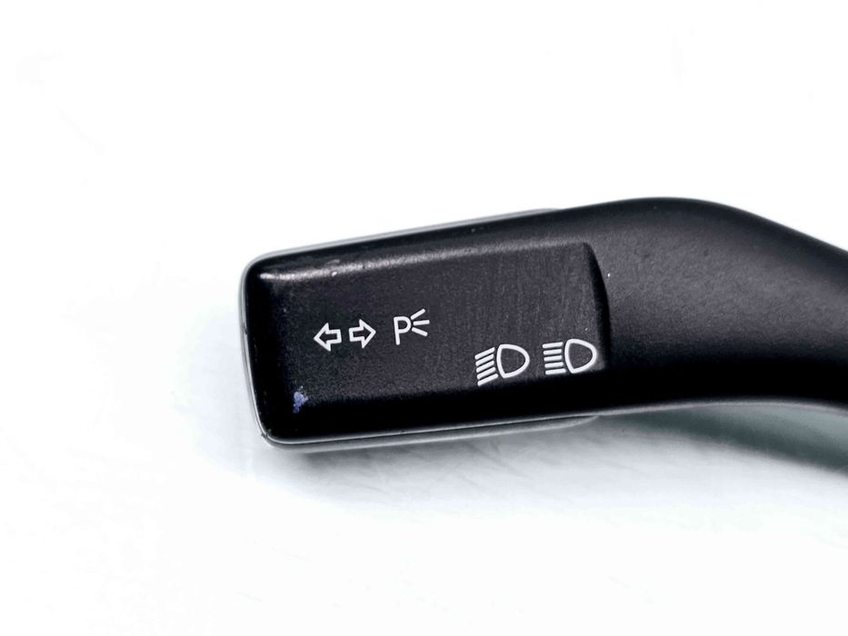 Maneta semnalizare Volkswagen Golf 5 Plus (5M1) [Fabr 2005-2008] 1K0