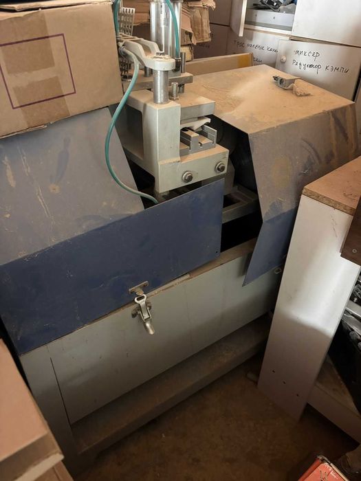 станок по пластиковым окнам