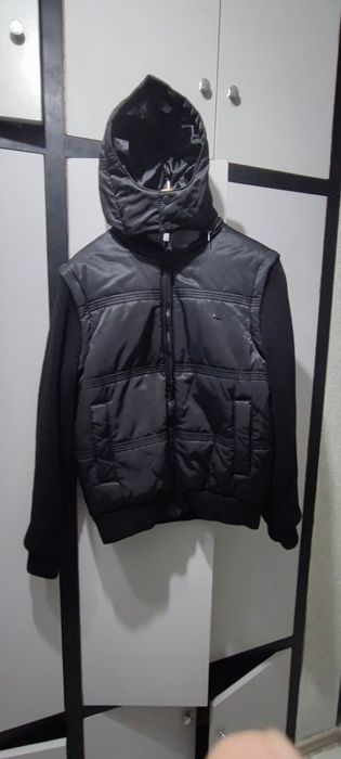 Зимно яке на Lacoste