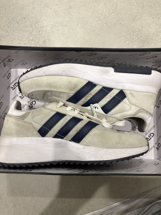 Кроссовки adidas