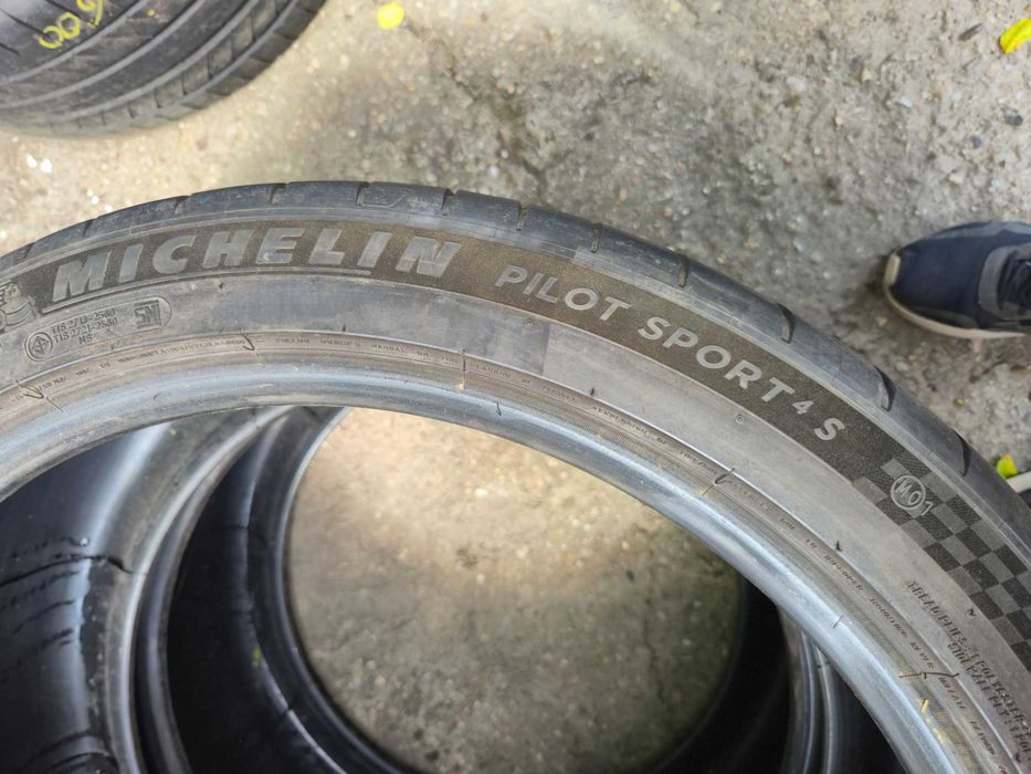 2 Anvelope de VARA - 275/35/20 - Michelin Pilot Sport 4S MO1 - Stare F BUNA - DOT 2022 !