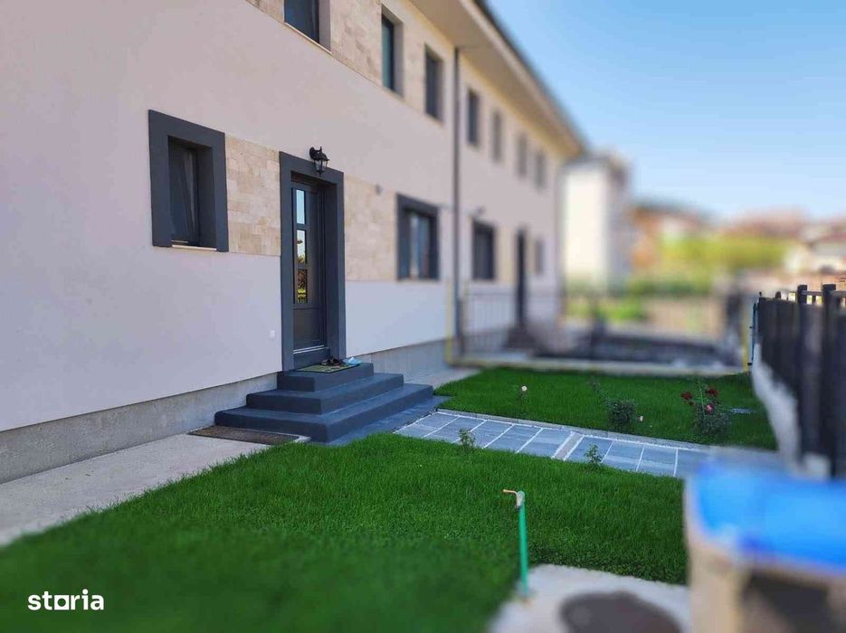 Casa (duplex) de vânzare Chinteni-proprietar