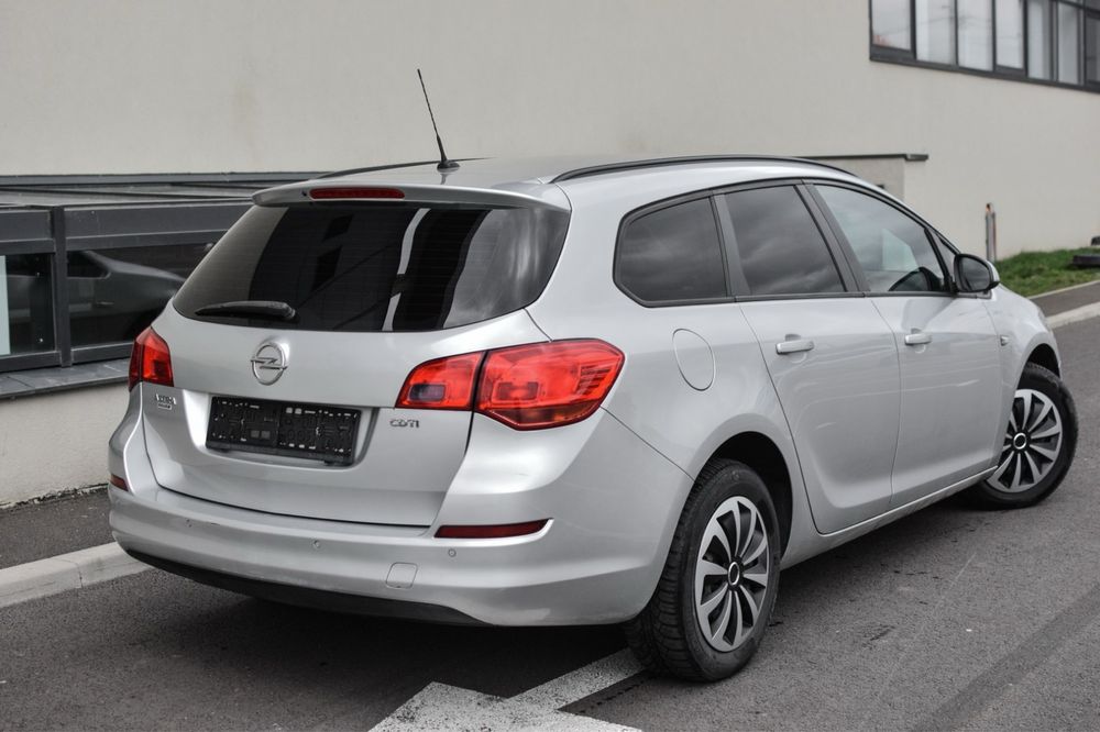 Opel astra 2012 17 diesel