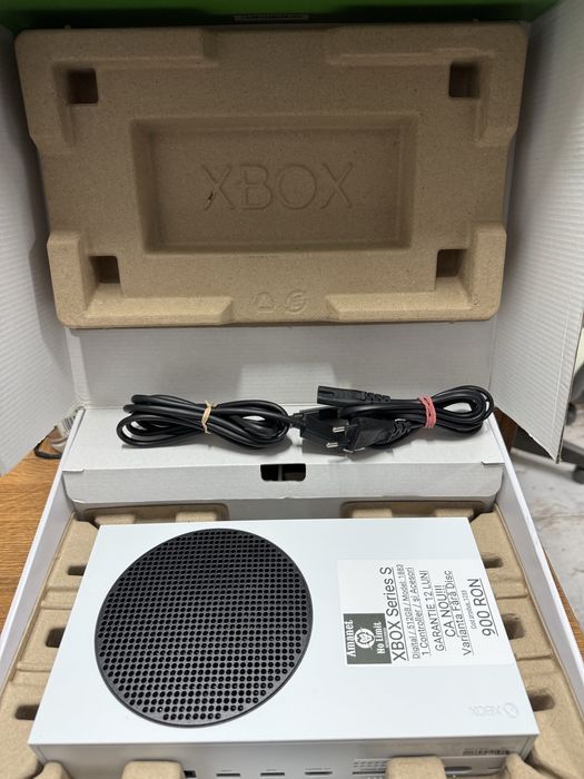Consola XBox Serie S CA NOU 512GB Full Box , AMANET NO LIMIT.