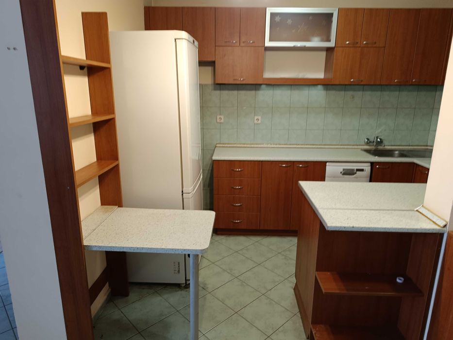 Дава се под наем Тристаен апартамент в София, Стрелбище - 102 кв.м за 650 € - Снимка #14