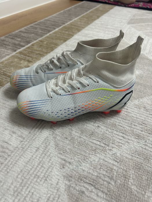 Бутсы фудболный