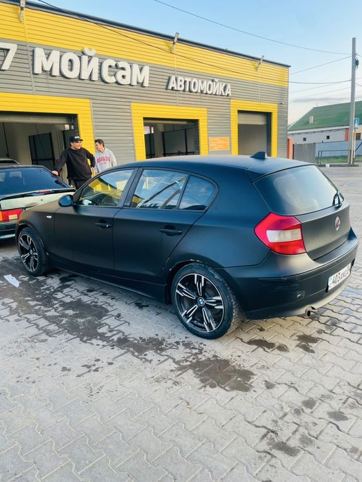 Поодам авто бмв 116