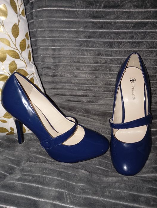 Туфли женские 39-40