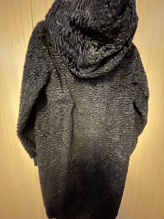 Пальто каракульча (каркулевое)