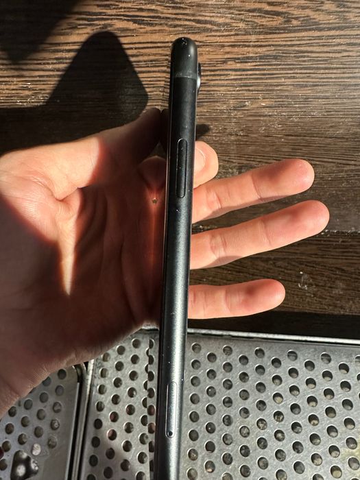 Iphone XR 64гб черный цвет