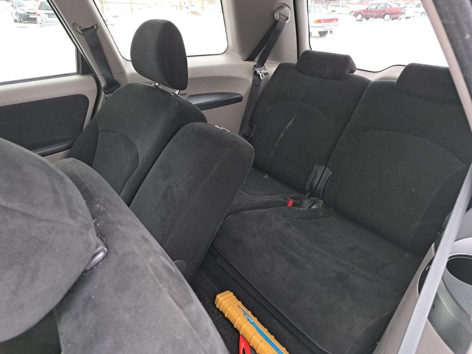 Митсубиши грандис 7 мест