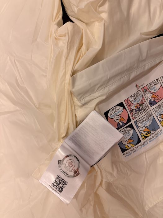 Vesta moncler autentica barbat marimea 7 originala alba