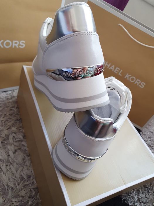 Adidasi Michael Kors Originali Noi 36