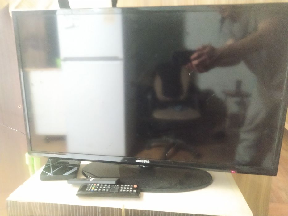 Продам телевизор
