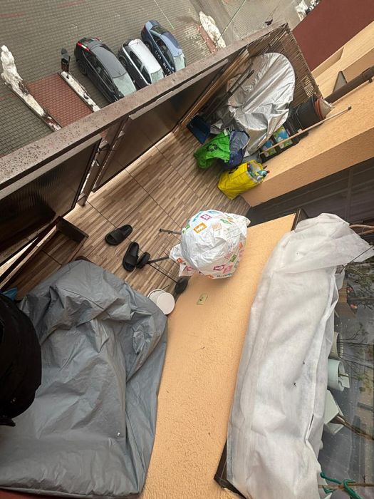 Pret euro Apartament 3 camere 57mp,intermediar  , balcon,parcare, boxa