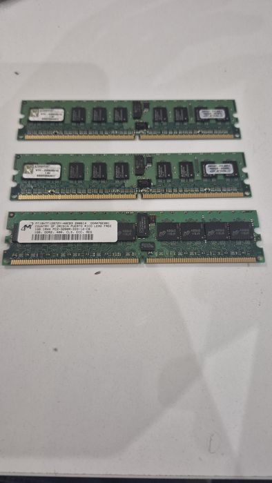 Продавам Рам памет DDR2