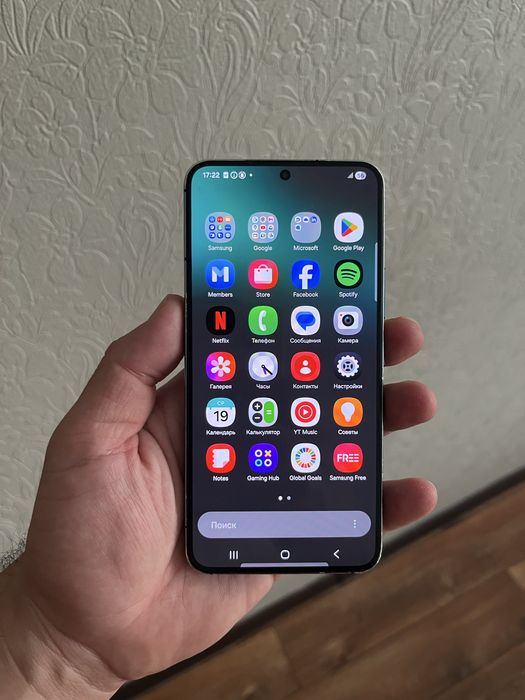 Samsung S22 8/256gb