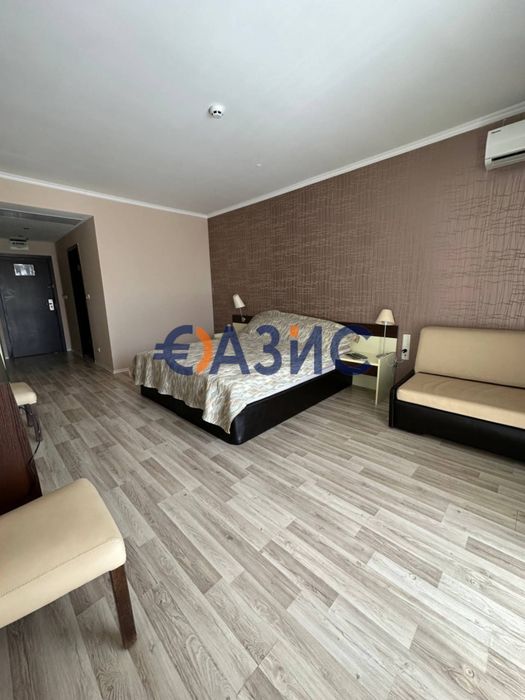 Продава се Двустаен апартамент в Свети Влас - 90 кв.м за 956 €/кв.м - Снимка #9