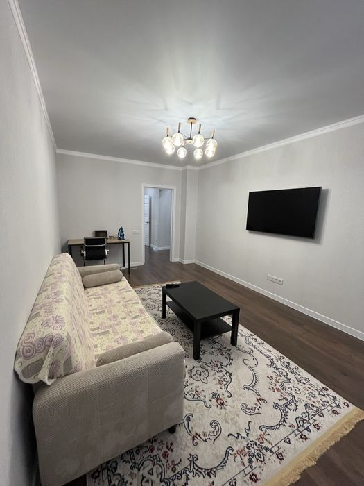 Продам квартиру пр абая 244 центр