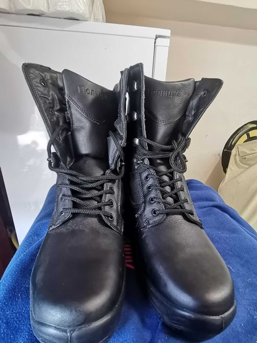 Полицейски кубинки