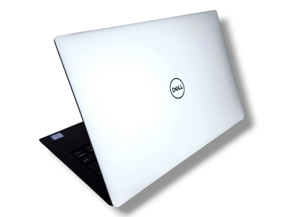 Dell XPS 13 9370 13.3" 4K UHD Touch i5-8250U 8RAM 256GB Intel UHD Graphics 620 Перфектен! Гаранция!
