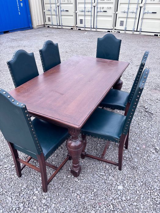 Маса и столове - част от винтидж комплект