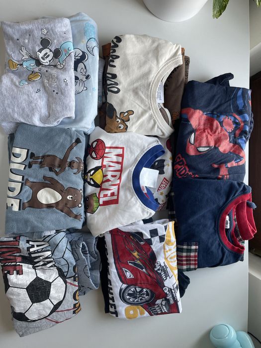 Lot haine peste 120 piese pentru baietel varsta 2-3 ani, marimea 92-98