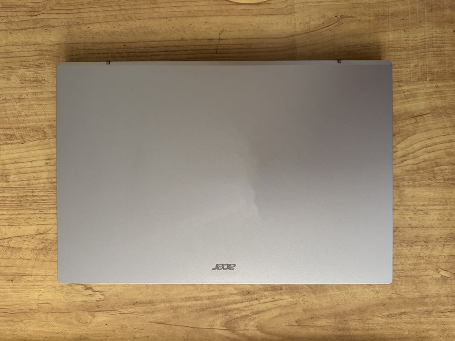 Ноутбук Acer Aspire 3. Core i3 1215u, SSD 256gb
