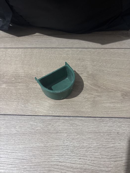 Игрушки для домашних птиц