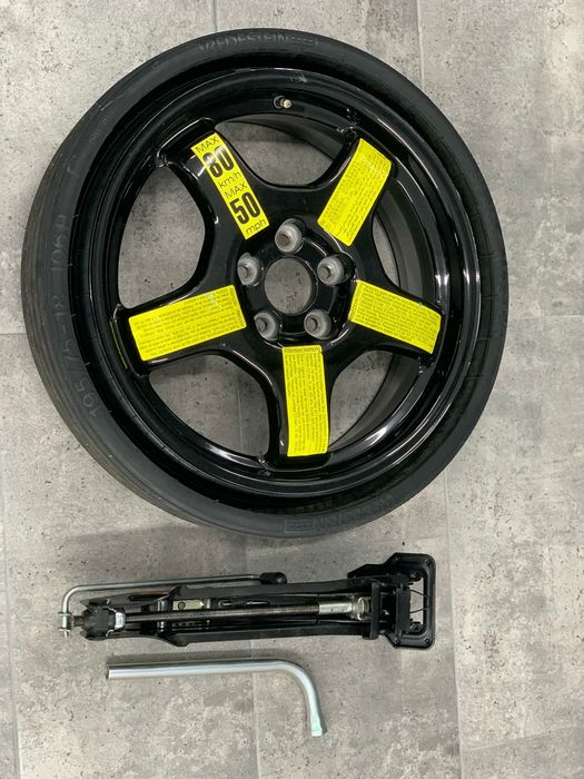 Rezerva Q5 Porsche VW Audi Skoda 195.75.18 Kit complet cric, cheie!