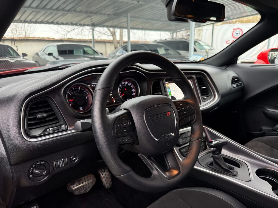 Dodge Challenger 6.4L HEMI SCAT PACK SHAKER 492hp