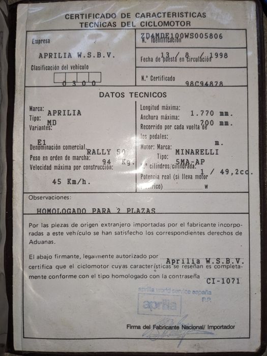 Scuter  aprilia 49 cm  2 timpi minarelli