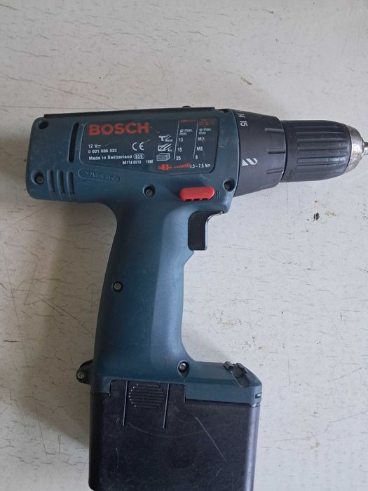 Bormasina filetanta Bosch