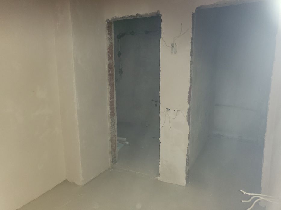 Продава се Двустаен апартамент в Варна, Военна болница - 90 кв.м за 1223 €/кв.м - Снимка #16