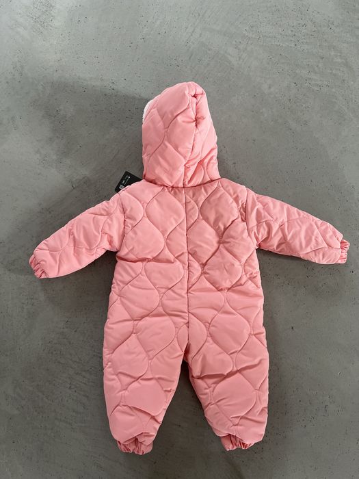 Чисто нов космонавт - Miss Crispy