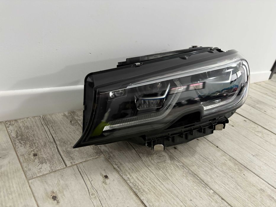 Far stanga SHADOW LASER Bmw seria 3 G20 / G21 original cod 9500915-01
