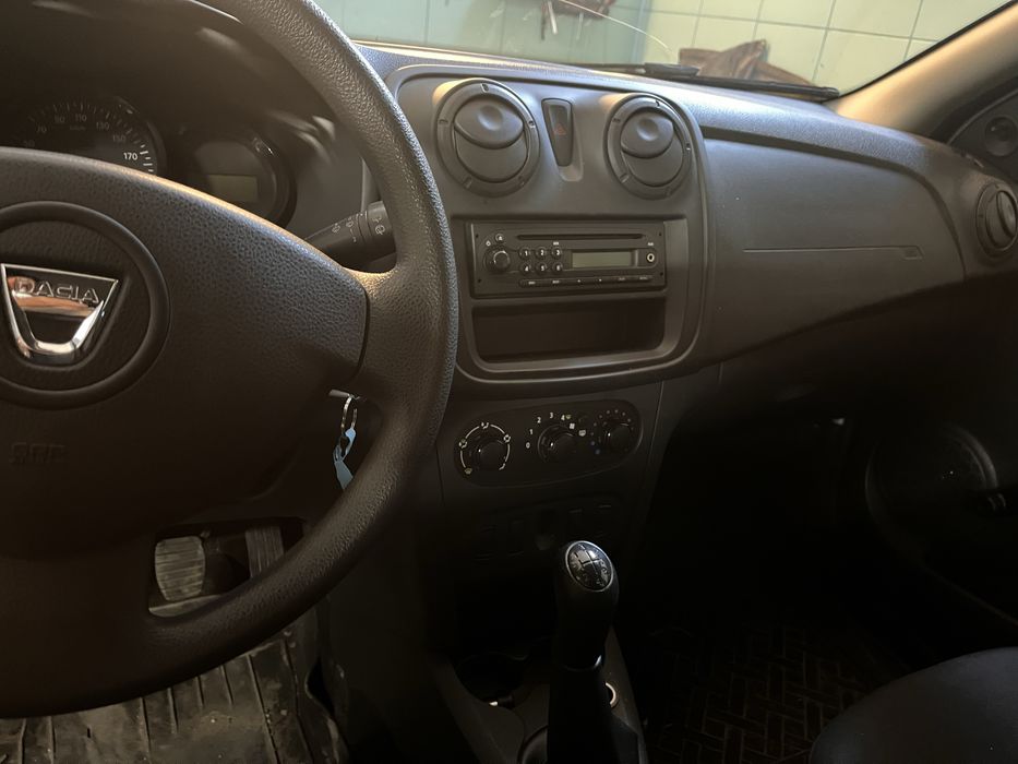 Dacia sandero 2015